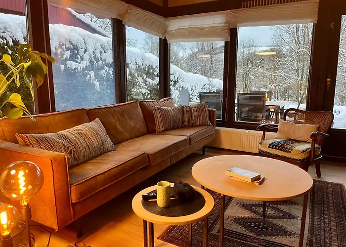 Casa de Férias Charmantes Haus Am Hennesee