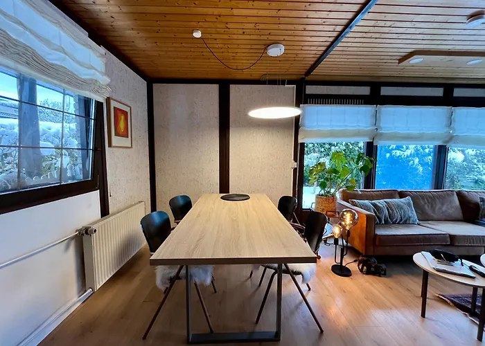 Charmantes Haus Am Hennesee