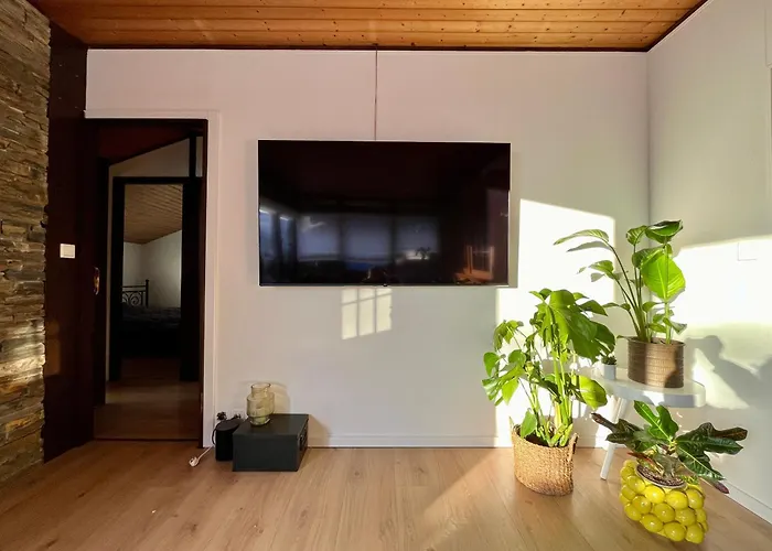 Charmantes Haus Am Hennesee